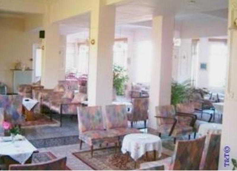 Nireus Hotel Néa Mákri Exteriér fotografie